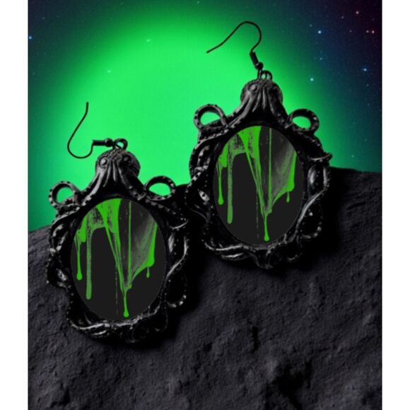 Green Slime Sludge Earrings Gooey Slimy Dripping Jewelry - Picture 2 of 4